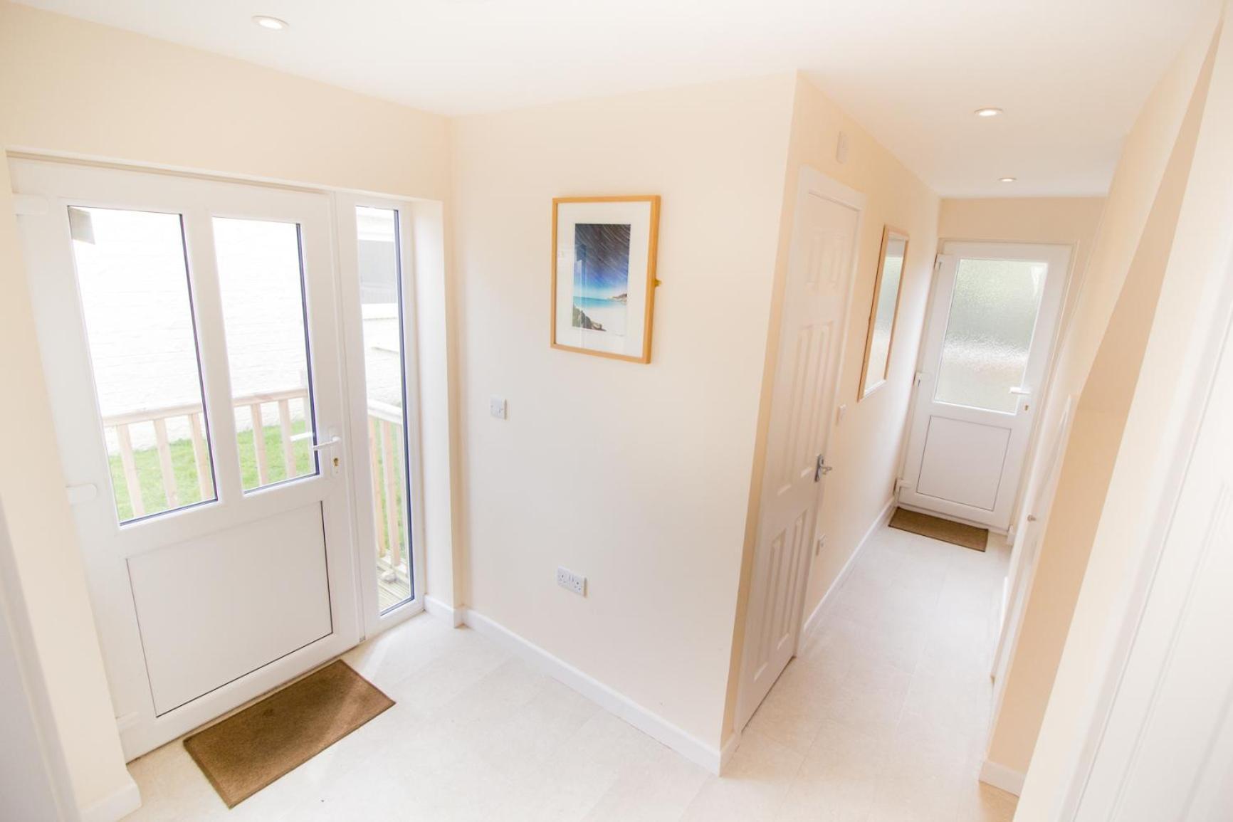 Seaview Holidays - Salterns Village Ruang foto