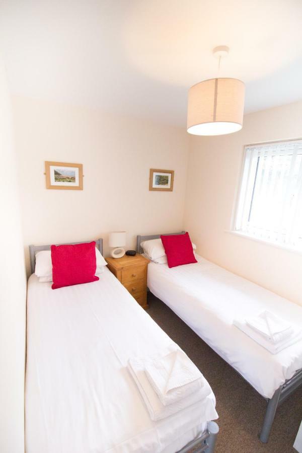Seaview Holidays - Salterns Village Ruang foto